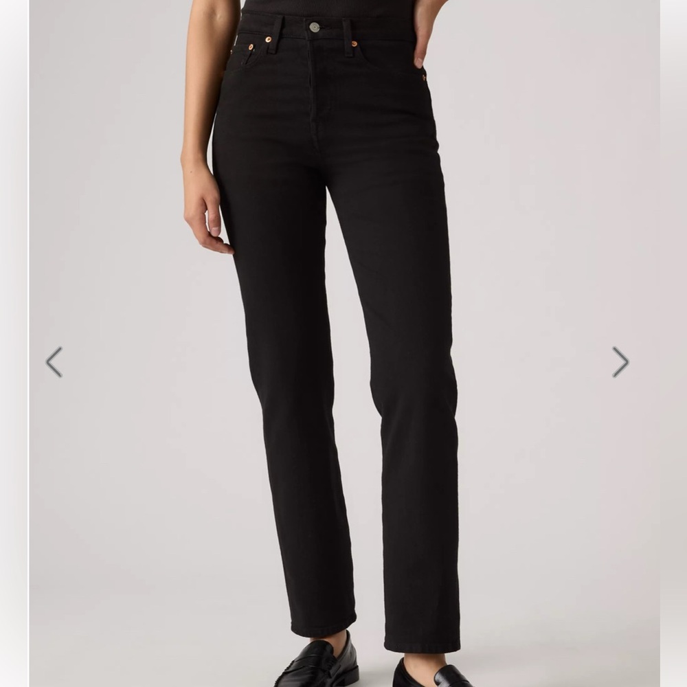 Levi’s Black Wedgie Straight Jeans
